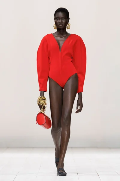 Look 29
